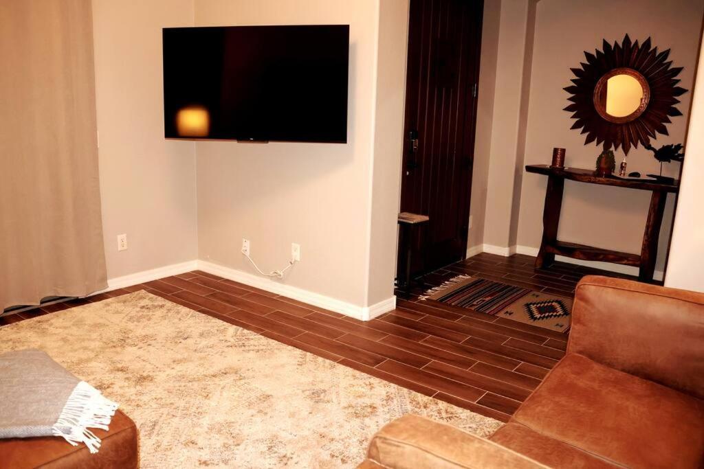 Phoenix Home With Heated Pool, Desert Views & Hot Tub Anthem Dış mekan fotoğraf