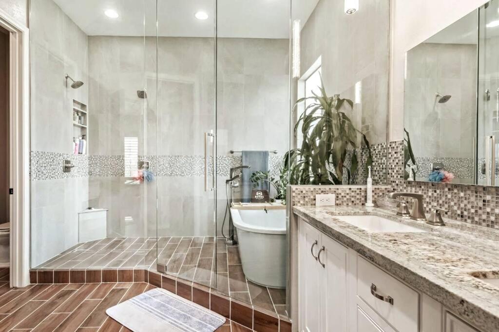 Phoenix Home With Heated Pool, Desert Views & Hot Tub Anthem Dış mekan fotoğraf